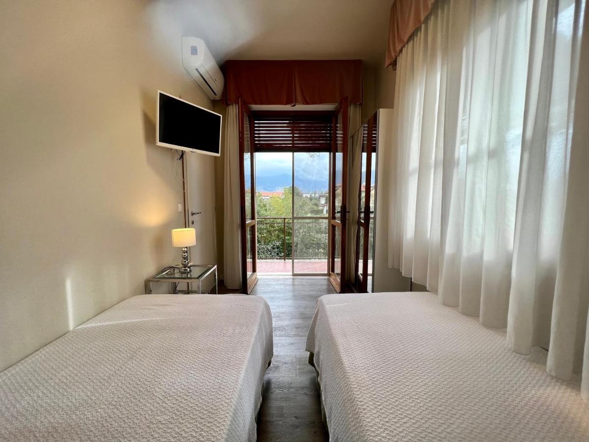 Villa Allende In Forte Dei Marmi Luaran gambar