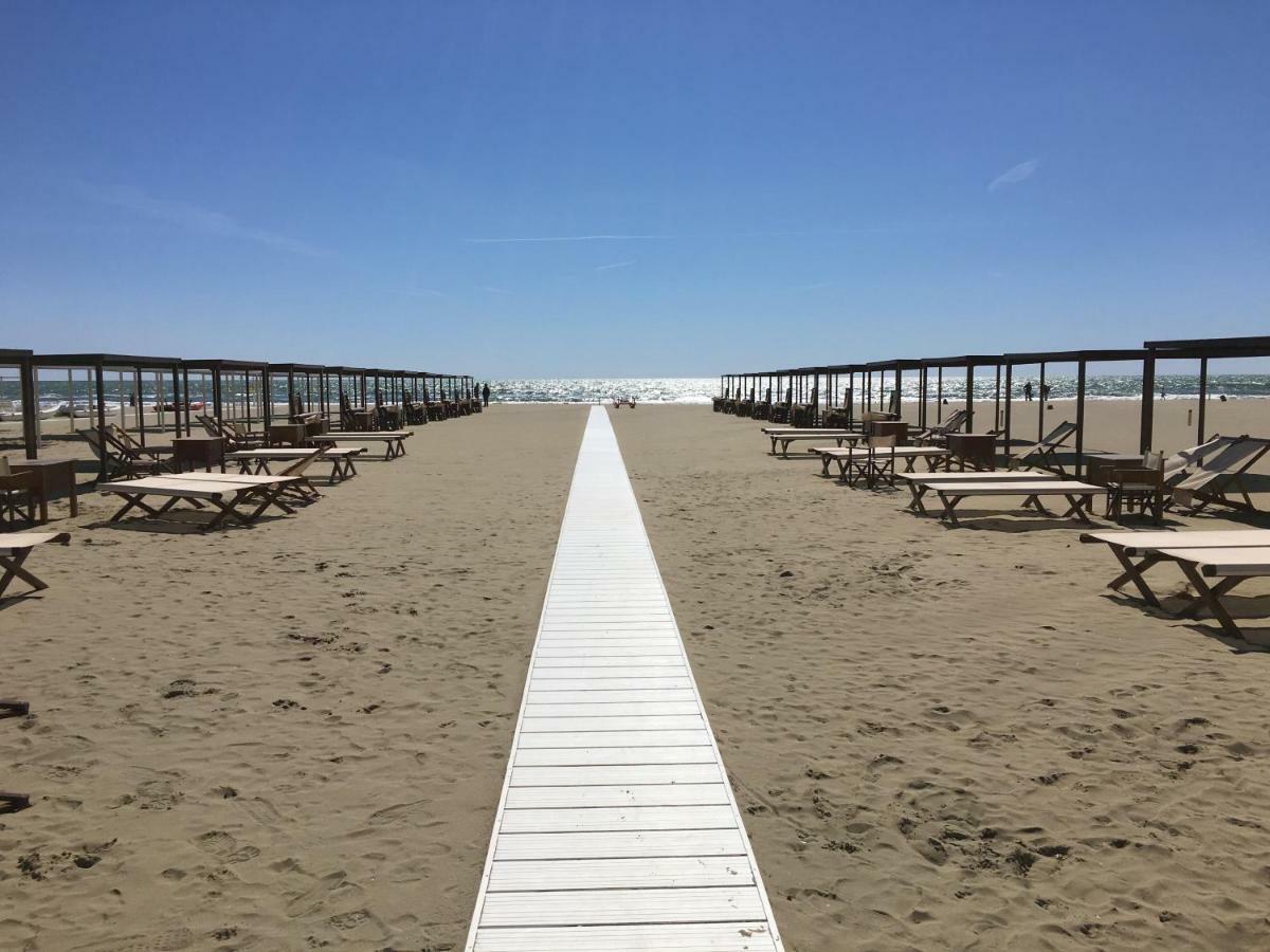 Villa Allende In Forte Dei Marmi Luaran gambar