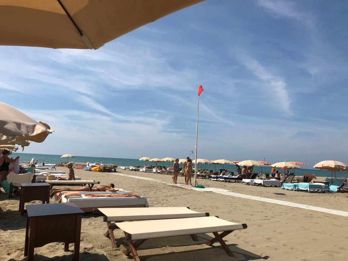 Villa Allende In Forte Dei Marmi Luaran gambar