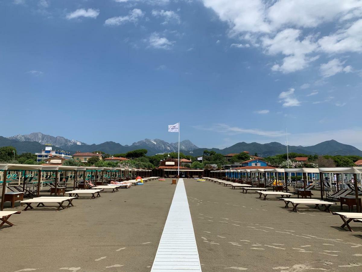 Villa Allende In Forte Dei Marmi Luaran gambar